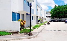 Hermosa Casa Vacacional con Piscina a 15 mins de Girardot o Melgar